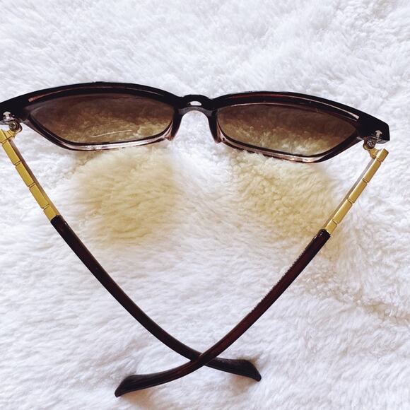 Joanne Clear Brown Square Sunglasses - Picture 11 of 14